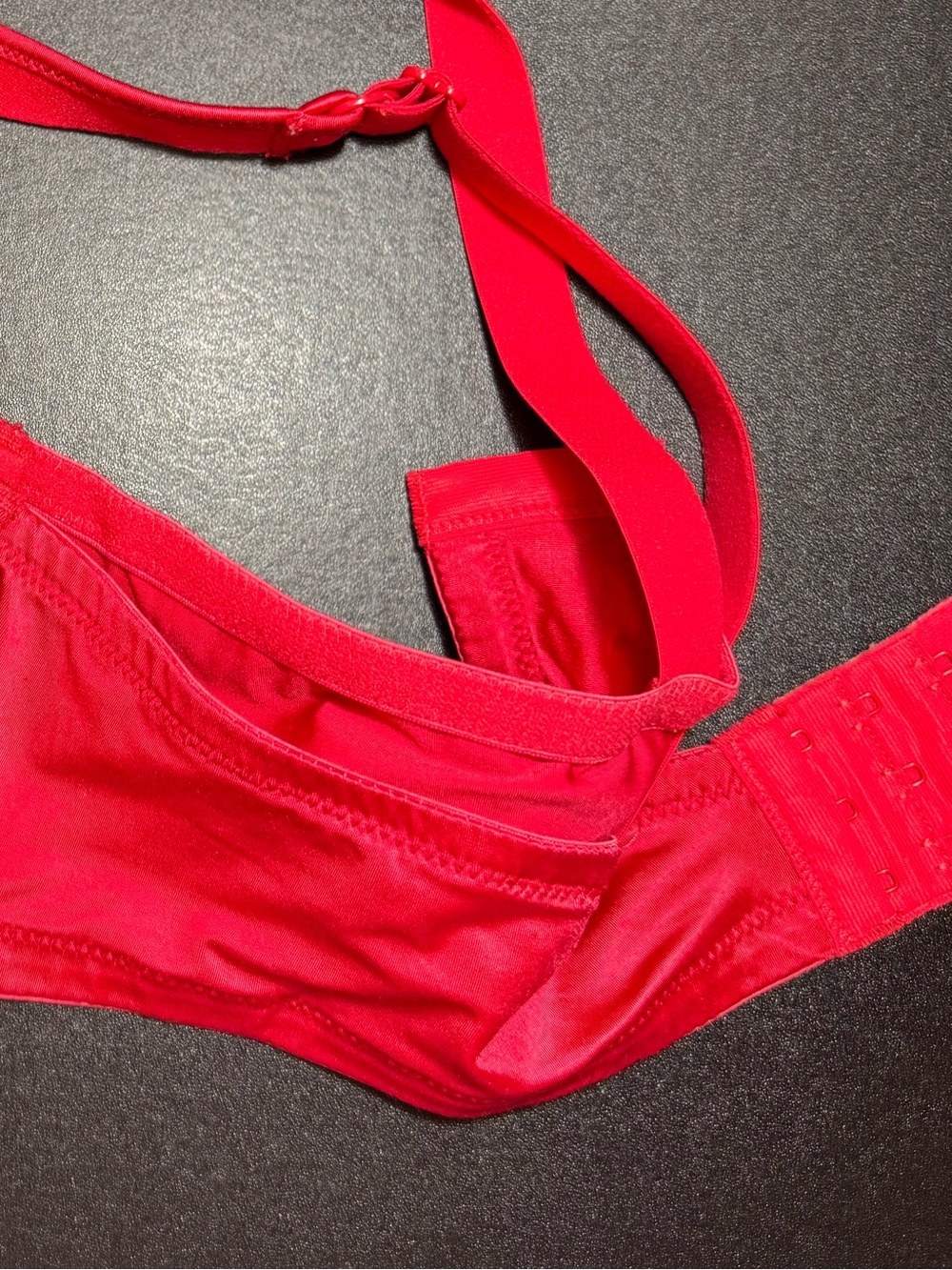 Playtex Red Embroidered T-Shirt Bra - Picture 5 of 8